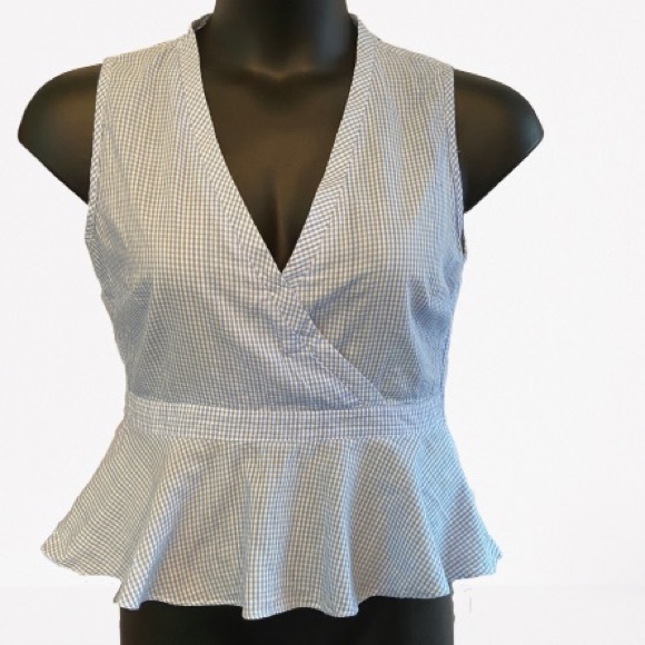 Mandi Tops - 🛍3/$30 Mandi faux wrap peplum blouse